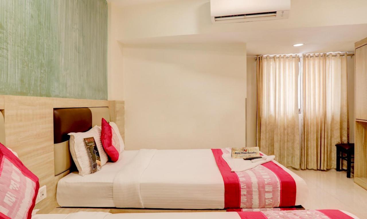 Hotel Plaza Executive - Near Bkc Bombay Eksteriør billede